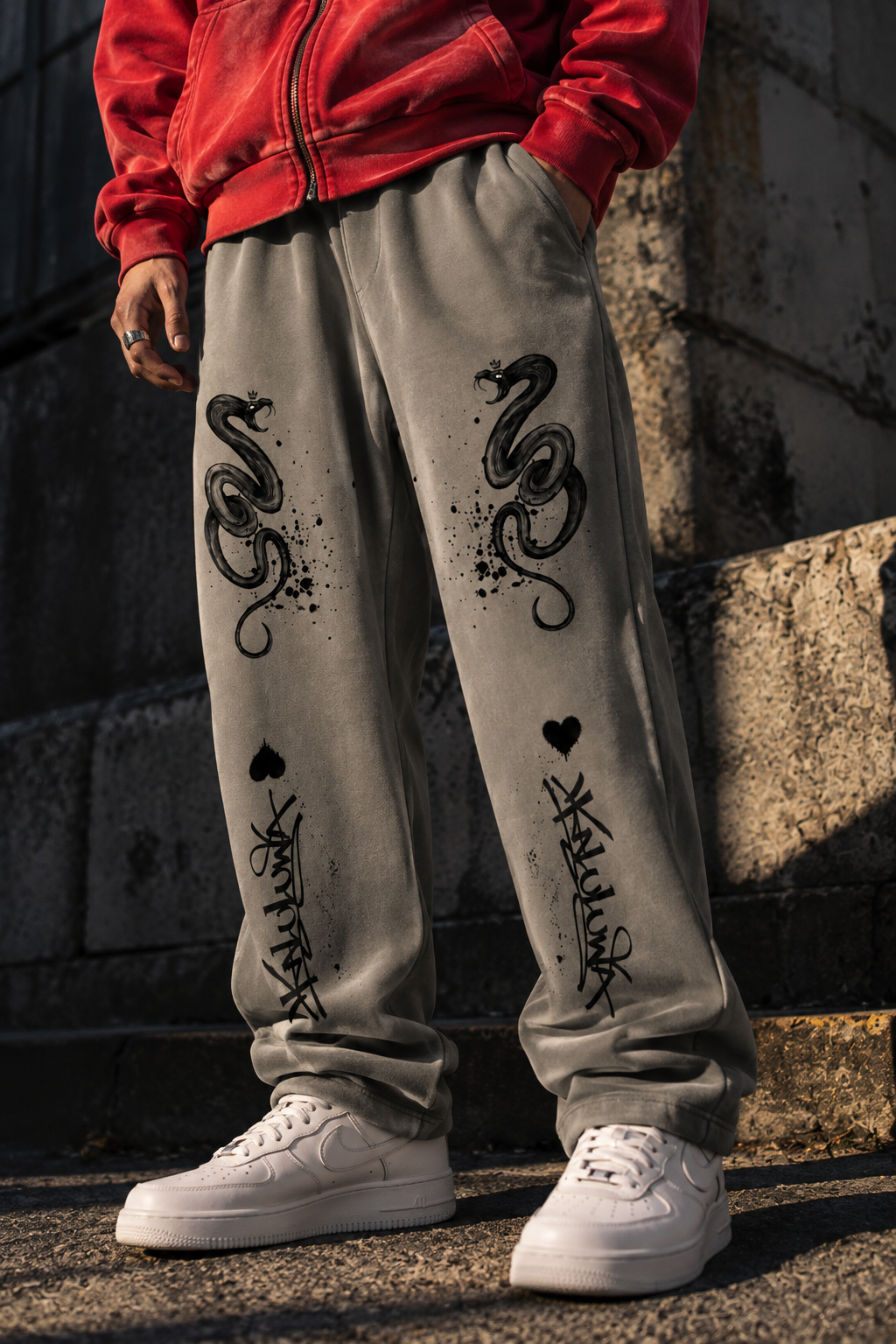 Serpent | Unisex Mineral Wash Balloon Sweatpants